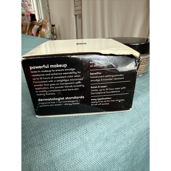 Dermablend Professional Loose Setting Powder Cool Beige 1 Oz / 28g - Picture 8 of 9